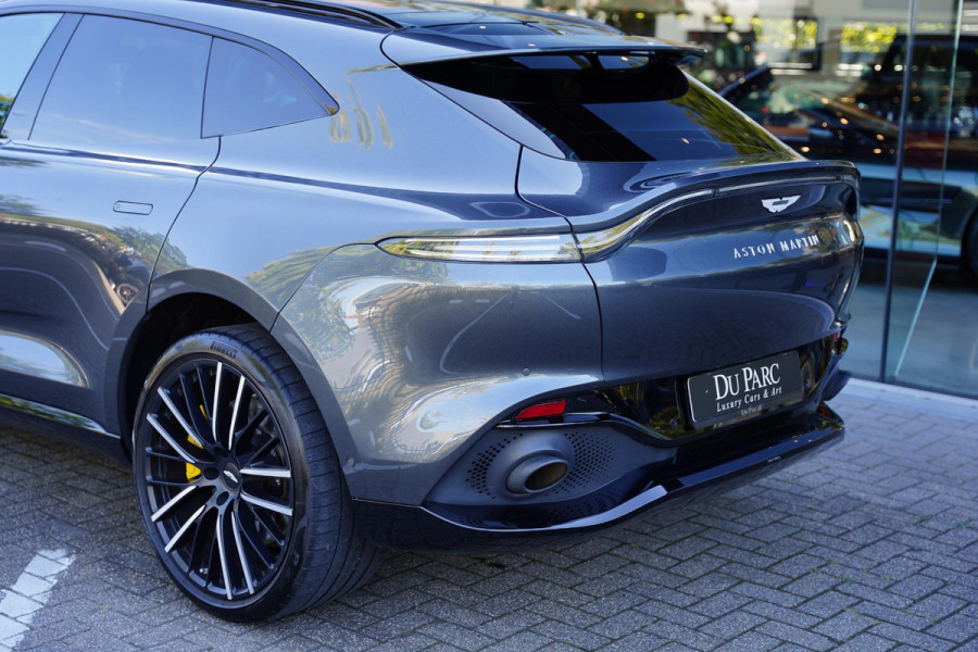 Aston Martin Dbx 4.0 V8 2022 Panoramadak 23 Inch Aston Martin Dbx 4.0 V8 2022 Panoramadak 23 Inch