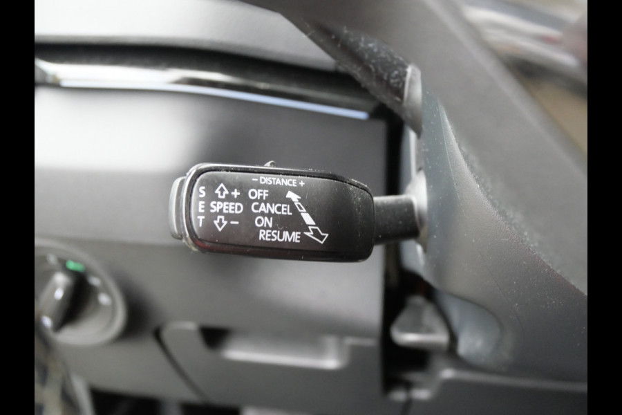 Škoda Karoq 1.5 TSI SPORTLINE | AUTOMAAT | A.C.C | PANO | TREKHAAK | CAMERA | BTW-AUTO!! Škoda Karoq 1.5 TSI SPORTLINE | AUTOMAAT | A.C.C | PANO | TREKHAAK | CAMERA | BTW-AUTO!!