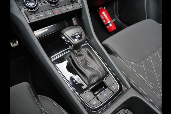 Škoda Karoq 1.5 TSI SPORTLINE | AUTOMAAT | A.C.C | PANO | TREKHAAK | CAMERA | BTW-AUTO!! Škoda Karoq 1.5 TSI SPORTLINE | AUTOMAAT | A.C.C | PANO | TREKHAAK | CAMERA | BTW-AUTO!!