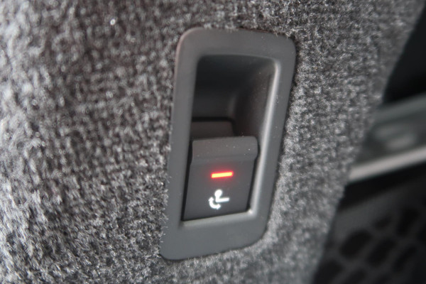 Audi A6 Avant 55 TFSI Quattro S Competition Massage Head Up Trekhaak Audi A6 Avant 55 TFSI Quattro S Competition Massage Head Up Trekhaak