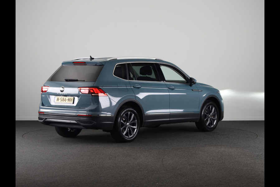 Volkswagen Tiguan Allspace 1.5 TSI Life Business 7p. Automaat (DSG) | Navigatie | Parkeersensoren | Adaptieve cruise control | Carplay | Volkswagen Tiguan Allspace 1.5 TSI Life Business 7p. Automaat (DSG) | Navigatie | Parkeersensoren | Adaptieve cruise control | Carplay |