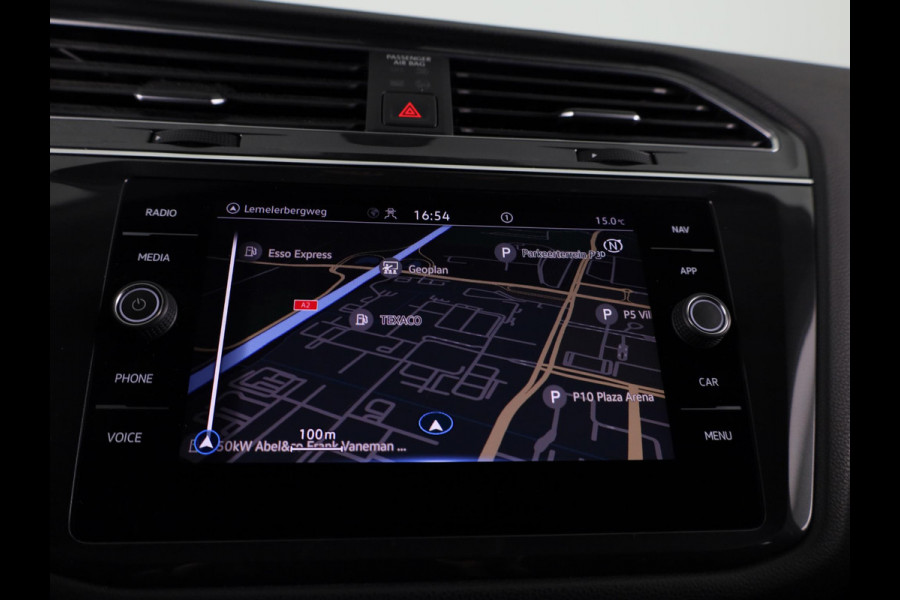 Volkswagen Tiguan Allspace 1.5 TSI Life Business 7p. Automaat (DSG) | Navigatie | Parkeersensoren | Adaptieve cruise control | Carplay | Volkswagen Tiguan Allspace 1.5 TSI Life Business 7p. Automaat (DSG) | Navigatie | Parkeersensoren | Adaptieve cruise control | Carplay |