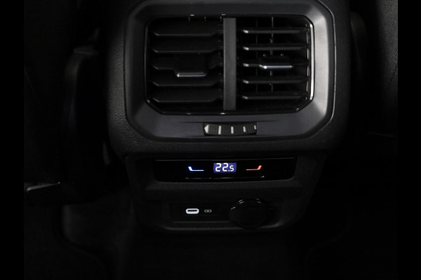 Volkswagen Tiguan Allspace 1.5 TSI Life Business 7p. Automaat (DSG) | Navigatie | Parkeersensoren | Adaptieve cruise control | Carplay | Volkswagen Tiguan Allspace 1.5 TSI Life Business 7p. Automaat (DSG) | Navigatie | Parkeersensoren | Adaptieve cruise control | Carplay |