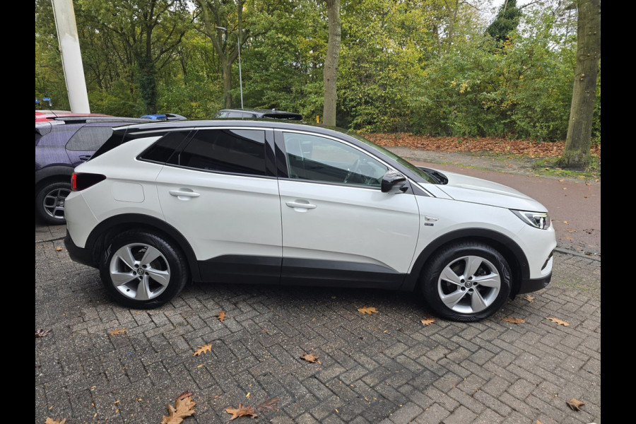 Opel Grandland X 1.2 Turbo Innovation | 2E EIGENAAR| 12 MND GARANTIE | NAVI | CAMERA | TREKHAAK |