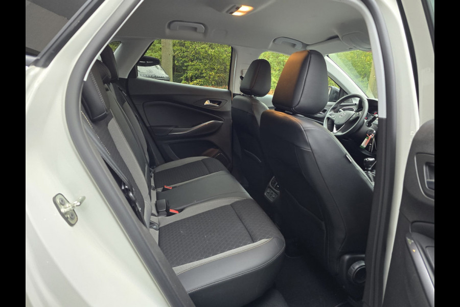 Opel Grandland X 1.2 Turbo Innovation | 2E EIGENAAR| 12 MND GARANTIE | NAVI | CAMERA | TREKHAAK |