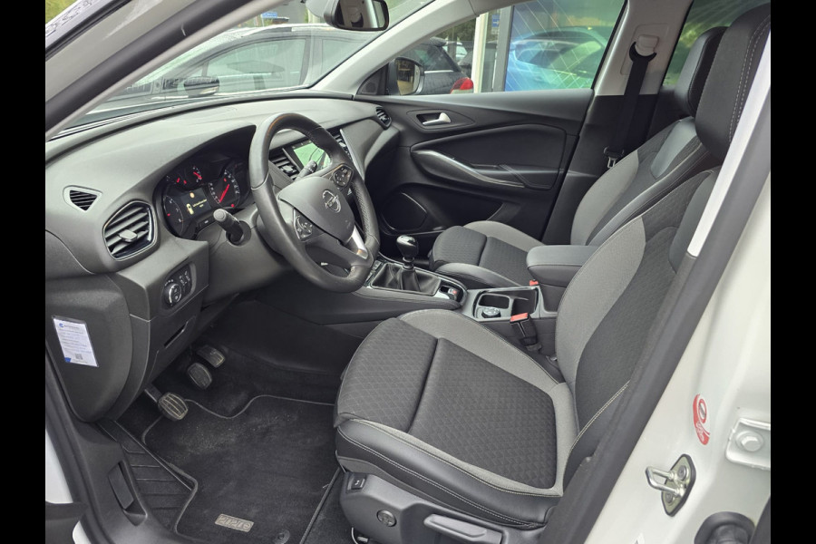 Opel Grandland X 1.2 Turbo Innovation | 2E EIGENAAR| 12 MND GARANTIE | NAVI | CAMERA | TREKHAAK |