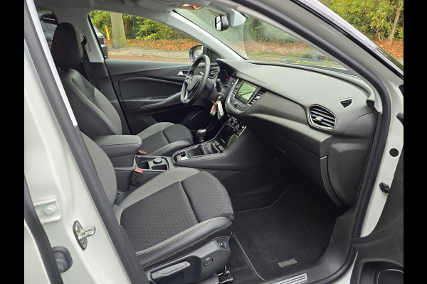 Opel Grandland X 1.2 Turbo Innovation | 2E EIGENAAR| 12 MND GARANTIE | NAVI | CAMERA | TREKHAAK |