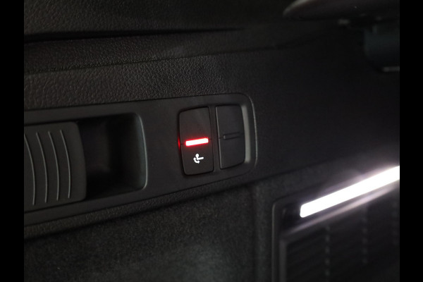 Audi Q5 50 TFSI e S-line Competition 299pk |  Panoramadak | Gratis Winterset | Wegklapbare trekhaak | B&O Audio