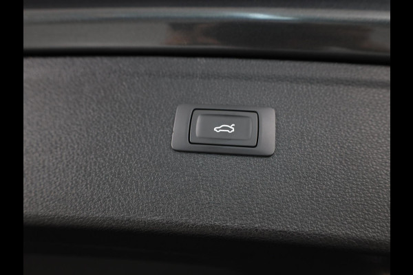 Audi Q5 50 TFSI e S-line Competition 299pk |  Panoramadak | Gratis Winterset | Wegklapbare trekhaak | B&O Audio