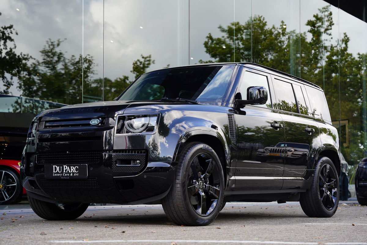 Land Rover Defender 110 P 525 V 8 Black Edition Land Rover Defender 110 P 525 V 8 Black Edition