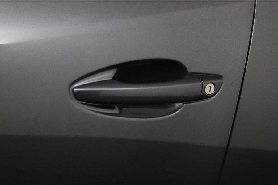 Peugeot 5008 1.2 PureTech Crossway*ECC*NAVI*ACC*CAM*CARPLAY*