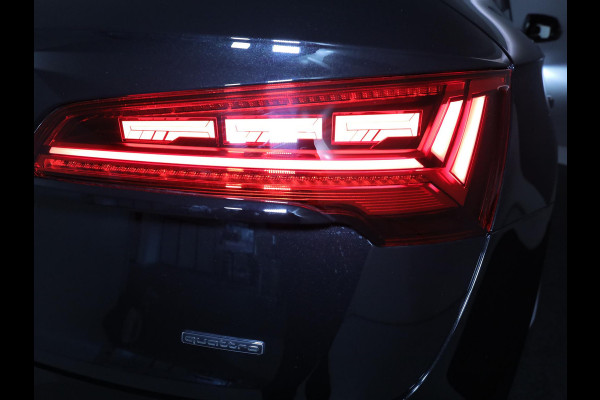 Audi Q5 55 TFSI e quattro S Competition 367 pk S-tronic | Verlengde garantie | Gratis Winterset | Panoramadak | Trekhaak (wegklapbaar) | Parkeersensoren | Achteruitrijcamera | Stoelverwarming v/a | S-Line | Audi Q5 55 TFSI e quattro S Competition 367 pk S-tronic | Verlengde garantie | Gratis Winterset | Panoramadak | Trekhaak (wegklapbaar) | Parkeersensoren | Achteruitrijcamera | Stoelverwarming v/a | S-Line |