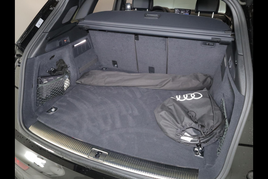 Audi Q5 55 TFSI e quattro S Competition 367 pk S-tronic | Verlengde garantie | Gratis Winterset | Panoramadak | Trekhaak (wegklapbaar) | Parkeersensoren | Achteruitrijcamera | Stoelverwarming v/a | S-Line | Audi Q5 55 TFSI e quattro S Competition 367 pk S-tronic | Verlengde garantie | Gratis Winterset | Panoramadak | Trekhaak (wegklapbaar) | Parkeersensoren | Achteruitrijcamera | Stoelverwarming v/a | S-Line |