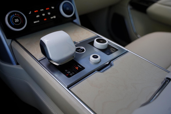 Land Rover Range Rover P 510 E SV Nw.Pr. 235 K 28 D.Km