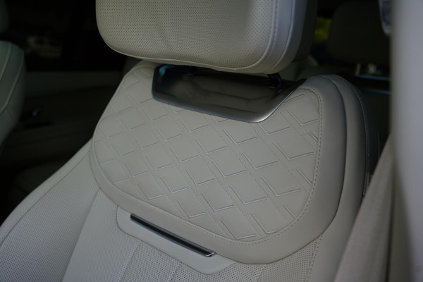 Land Rover Range Rover P 510 E SV Nw.Pr. 235 K 28 D.Km