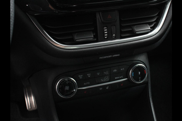Ford Fiesta 1.0 EcoBoost 155pk Hybrid ST-Line | DEMO ! | Navigatie | Climate Control | Stoelverwarming | Extra Getint Glas | Cruise Control Ford Fiesta 1.0 EcoBoost 155pk Hybrid ST-Line | DEMO ! | Navigatie | Climate Control | Stoelverwarming | Extra Getint Glas | Cruise Control