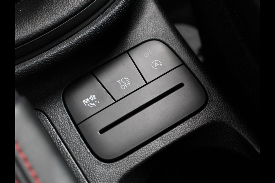 Ford Fiesta 1.0 EcoBoost 155pk Hybrid ST-Line | DEMO ! | Navigatie | Climate Control | Stoelverwarming | Extra Getint Glas | Cruise Control Ford Fiesta 1.0 EcoBoost 155pk Hybrid ST-Line | DEMO ! | Navigatie | Climate Control | Stoelverwarming | Extra Getint Glas | Cruise Control