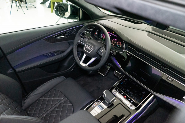 Audi Q8 60 TFSI E Quattro S-Edition Competition 490PK FACELIFT | 2025 PER DIRECT LEVERBAAR | 5 Jaar Garantie | BOMVOL!