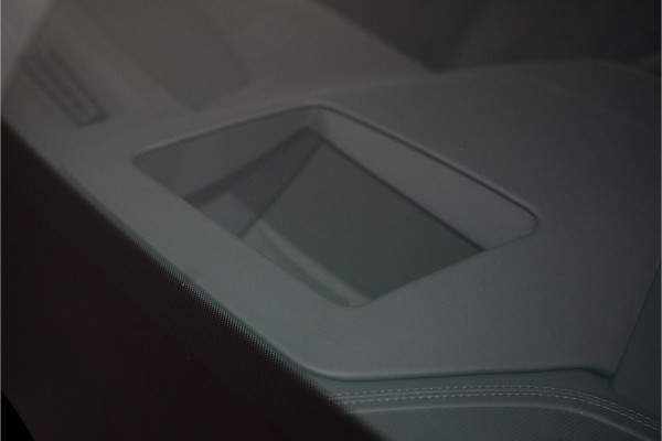 Audi Q8 60 TFSI E Quattro S-Edition Competition 490PK FACELIFT | 2025 PER DIRECT LEVERBAAR | 5 Jaar Garantie | BOMVOL!