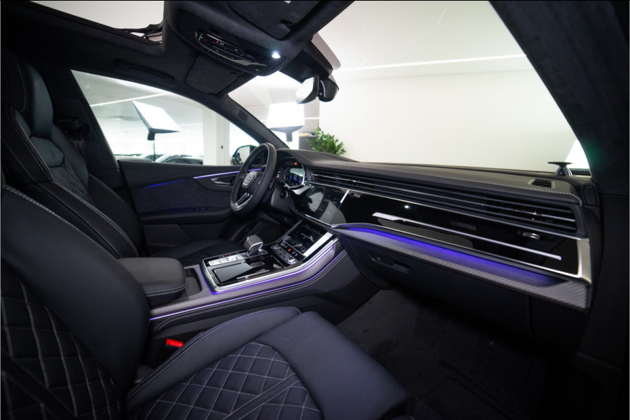 Audi Q8 60 TFSI E Quattro S-Edition Competition 490PK FACELIFT | 2025 DIRECT LEVERBAAR | 3D B&O | 5 JAAR GARANTIE | VOL OPTIE Audi Q8 60 TFSI E Quattro S-Edition Competition 490PK FACELIFT | 2025 DIRECT LEVERBAAR | 3D B&O | 5 JAAR GARANTIE | VOL OPTIE