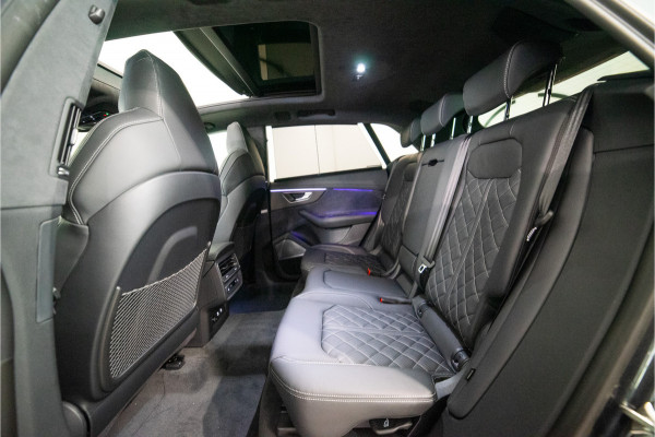 Audi Q8 60 TFSI E Quattro S-Edition Competition 490PK FACELIFT | 2025 DIRECT LEVERBAAR | 3D B&O | 5 JAAR GARANTIE | VOL OPTIE Audi Q8 60 TFSI E Quattro S-Edition Competition 490PK FACELIFT | 2025 DIRECT LEVERBAAR | 3D B&O | 5 JAAR GARANTIE | VOL OPTIE