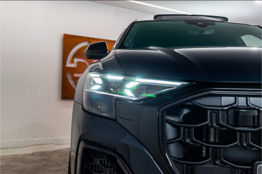 Audi Q8 60 TFSI E Quattro S-Edition Competition 490PK FACELIFT | 2025 DIRECT LEVERBAAR | 5 Jaar Garantie | BOMVOL! Audi Q8 60 TFSI E Quattro S-Edition Competition 490PK FACELIFT | 2025 DIRECT LEVERBAAR | 5 Jaar Garantie | BOMVOL!