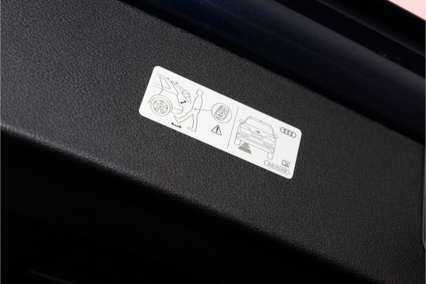 Audi Q8 60 TFSI E Quattro S-Edition Competition 490PK FACELIFT | 2025 DIRECT LEVERBAAR | 5 Jaar Garantie | BOMVOL! Audi Q8 60 TFSI E Quattro S-Edition Competition 490PK FACELIFT | 2025 DIRECT LEVERBAAR | 5 Jaar Garantie | BOMVOL!