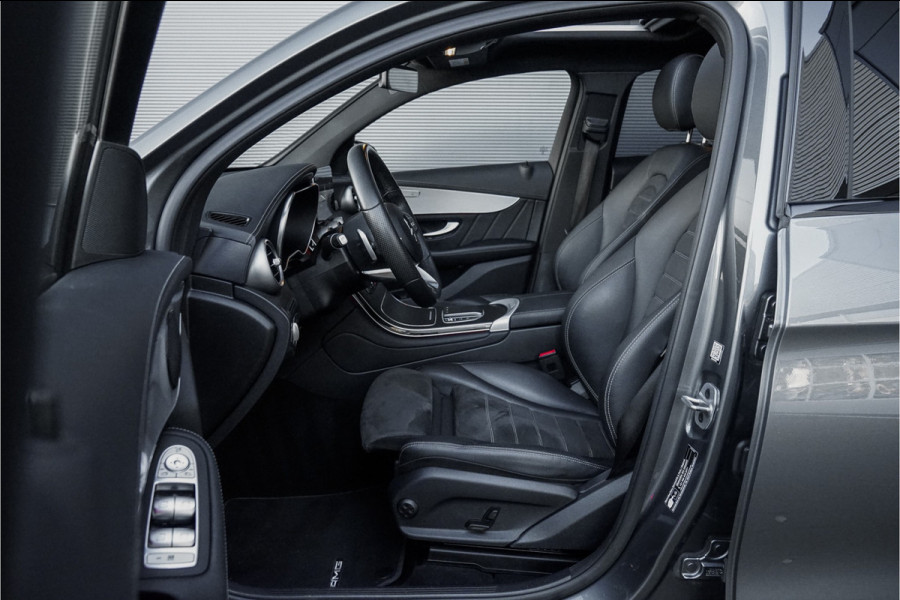 Mercedes-Benz GLC Coupé 300e 4M AMG Line Night Pano 360° Camera 19" Mercedes-Benz GLC Coupé 300e 4M AMG Line Night Pano 360° Camera 19"