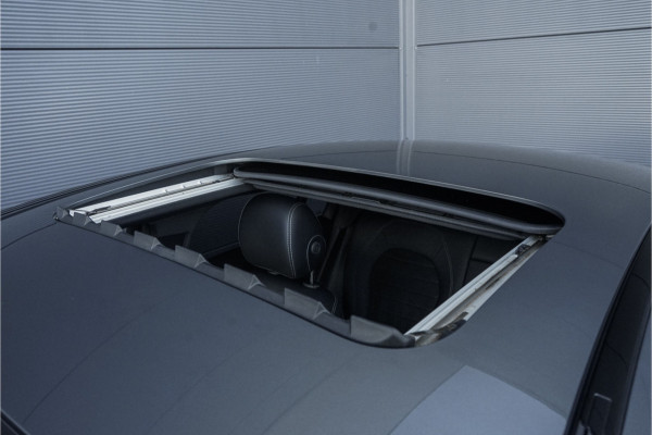 Mercedes-Benz GLC Coupé 300e 4M AMG Line Night Pano 360° Camera 19" Mercedes-Benz GLC Coupé 300e 4M AMG Line Night Pano 360° Camera 19"