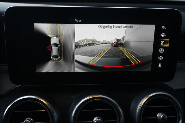 Mercedes-Benz GLC Coupé 300e 4M AMG Line Night Pano 360° Camera 19" Mercedes-Benz GLC Coupé 300e 4M AMG Line Night Pano 360° Camera 19"