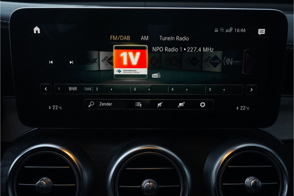 Mercedes-Benz GLC Coupé 300e 4M AMG Line Night Pano 360° Camera 19" Mercedes-Benz GLC Coupé 300e 4M AMG Line Night Pano 360° Camera 19"