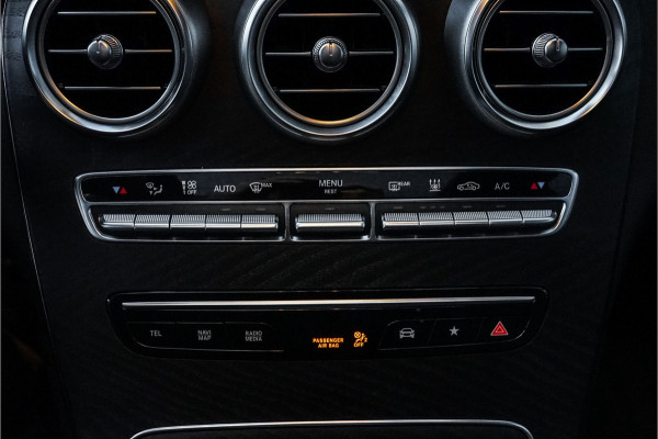 Mercedes-Benz GLC Coupé 300e 4M AMG Line Night Pano 360° Camera 19" Mercedes-Benz GLC Coupé 300e 4M AMG Line Night Pano 360° Camera 19"