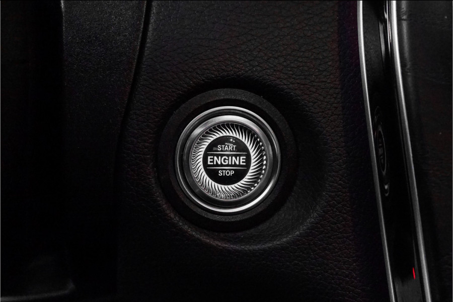 Mercedes-Benz GLC Coupé 300e 4M AMG Line Night Pano 360° Camera 19" Mercedes-Benz GLC Coupé 300e 4M AMG Line Night Pano 360° Camera 19"