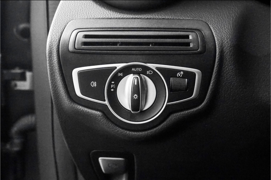 Mercedes-Benz GLC Coupé 300e 4M AMG Line Night Pano 360° Camera 19" Mercedes-Benz GLC Coupé 300e 4M AMG Line Night Pano 360° Camera 19"