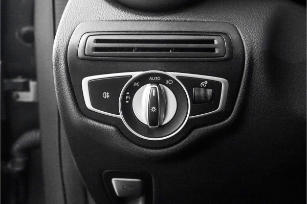 Mercedes-Benz GLC Coupé 300e 4M AMG Line Night Pano 360° Camera 19" Mercedes-Benz GLC Coupé 300e 4M AMG Line Night Pano 360° Camera 19"