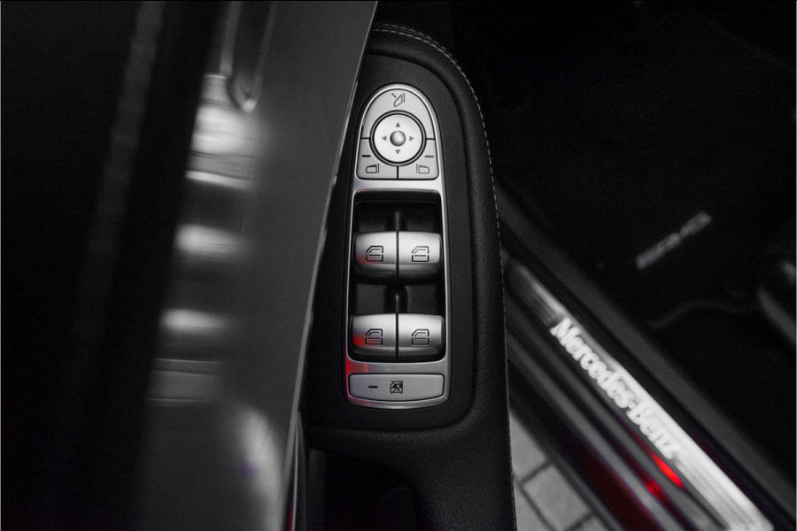 Mercedes-Benz GLC Coupé 300e 4M AMG Line Night Pano 360° Camera 19" Mercedes-Benz GLC Coupé 300e 4M AMG Line Night Pano 360° Camera 19"