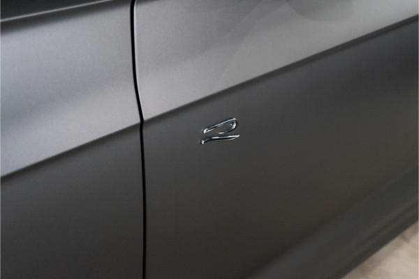 Volkswagen Touareg R 3.0 TSi eHybrid 4MOTION R 463PK | 2025 DIRECT LEVERBAAR | VOL OPTIE!