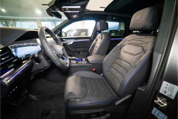 Volkswagen Touareg R 3.0 TSi eHybrid 4MOTION R 463PK | 2025 DIRECT LEVERBAAR | VOL OPTIE!