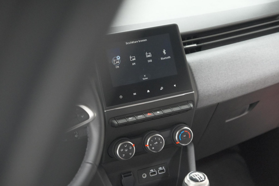 Renault Clio TCe 90 GPF evolution | Parkeersensoren | Navigatie | Apple Carplay Renault Clio TCe 90 GPF evolution | Parkeersensoren | Navigatie | Apple Carplay