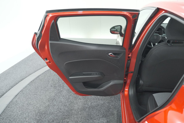 Renault Clio TCe 90 GPF evolution | Parkeersensoren | Navigatie | Apple Carplay Renault Clio TCe 90 GPF evolution | Parkeersensoren | Navigatie | Apple Carplay