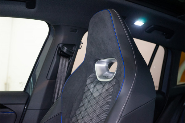 Volkswagen Tiguan 1.5 eHybrid 2x R-Line 2025 PER DIRECT BESCHIKBAAR | VOL OPTIE INCL. 5 JAAR GARANTIE! Volkswagen Tiguan 1.5 eHybrid 2x R-Line 2025 PER DIRECT BESCHIKBAAR | VOL OPTIE INCL. 5 JAAR GARANTIE!