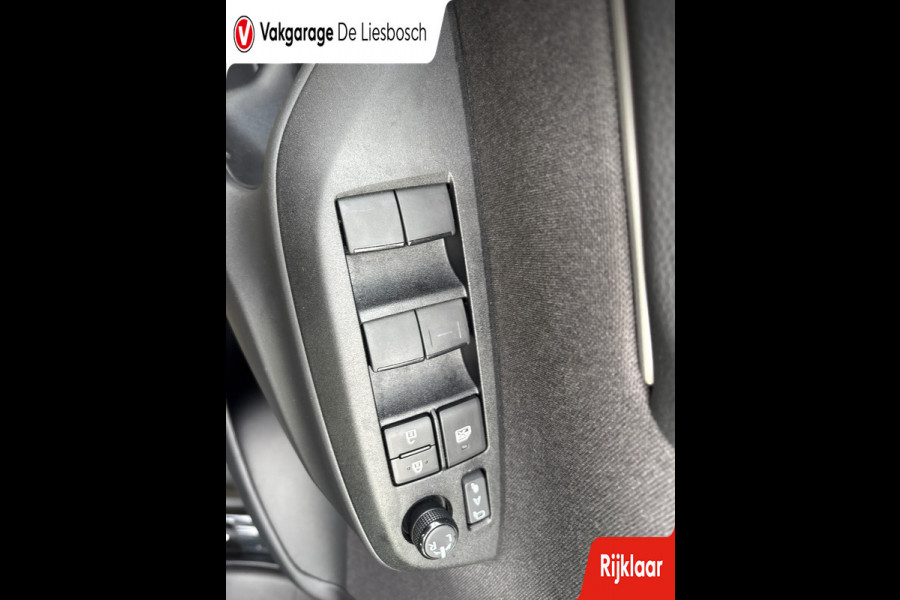 Toyota Yaris Cross 1.5 Hybrid Dynamic/navi/camera/stoel stuur verw/dodehoek/lane assist Toyota Yaris Cross 1.5 Hybrid Dynamic/navi/camera/stoel stuur verw/dodehoek/lane assist