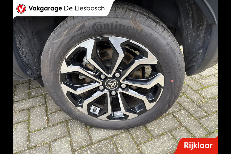 Toyota Yaris Cross 1.5 Hybrid Dynamic/navi/camera/stoel stuur verw/dodehoek/lane assist Toyota Yaris Cross 1.5 Hybrid Dynamic/navi/camera/stoel stuur verw/dodehoek/lane assist