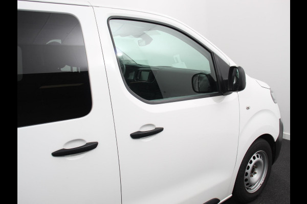Opel Vivaro Combi 1.5 CDTI L3H1 9 persoons  | Navigatie | Apple Carplay/ Android Auto | Airco | Cruise control | Radio | parkeersensor achter | inc. btw/bpm