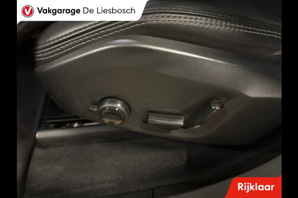 Volvo XC90 2.0 T8 Recharge AWD Ultimate Bright / 7 persoons / Panoramadak / leder/ alcantara hemel