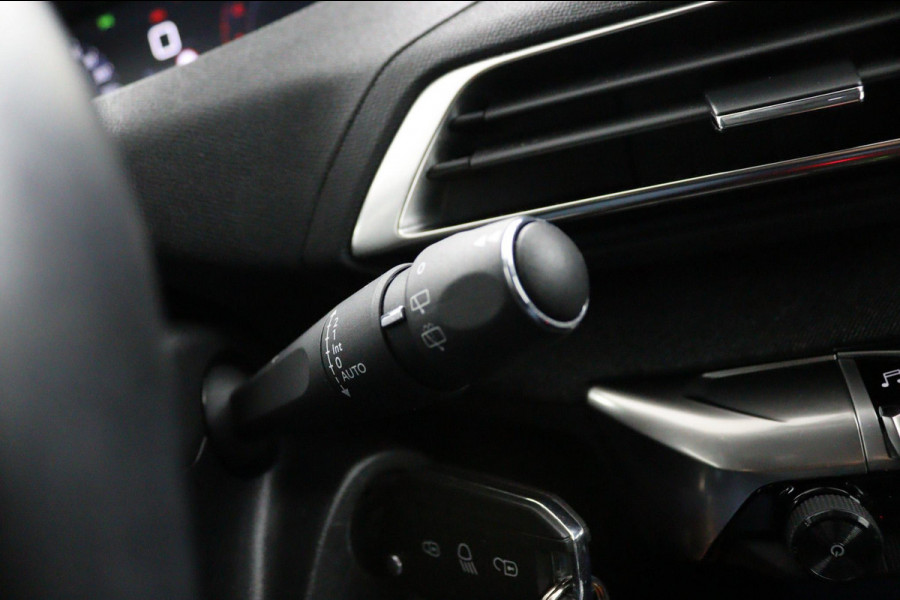 Peugeot 5008 1.2 PureTech Crossway*ECC*NAVI*ACC*CAM*CARPLAY*