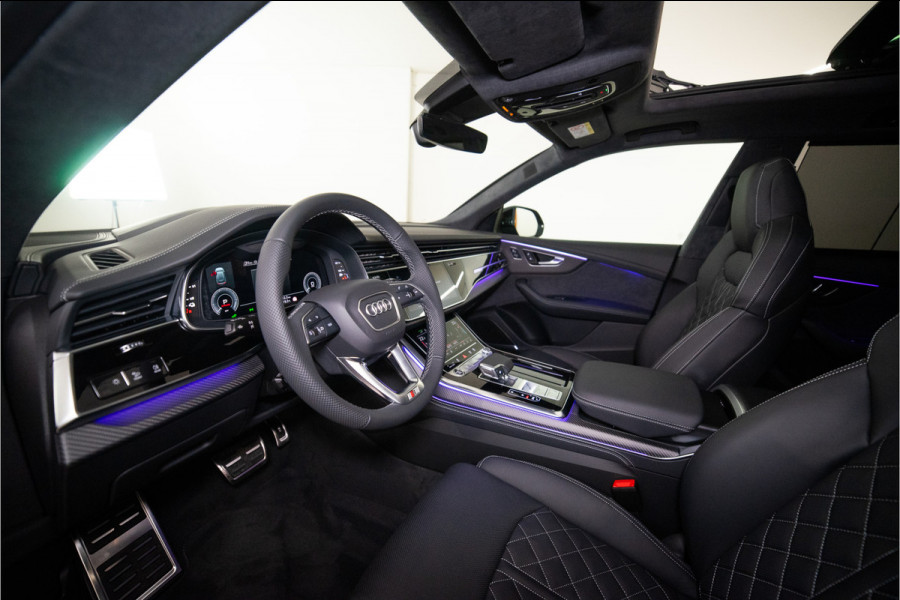 Audi Q8 60 TFSI E Quattro S-Edition Competition 490PK FACELIFT | 2025 DIRECT LEVERBAAR | 5 Jaar Garantie | BOMVOL!