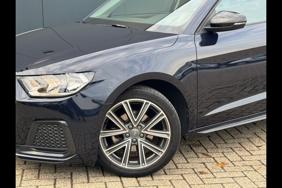Audi A1 Sportback 30 TFSI epic * Carplay * Cruise Control * Lichtmetalen Velgen *
