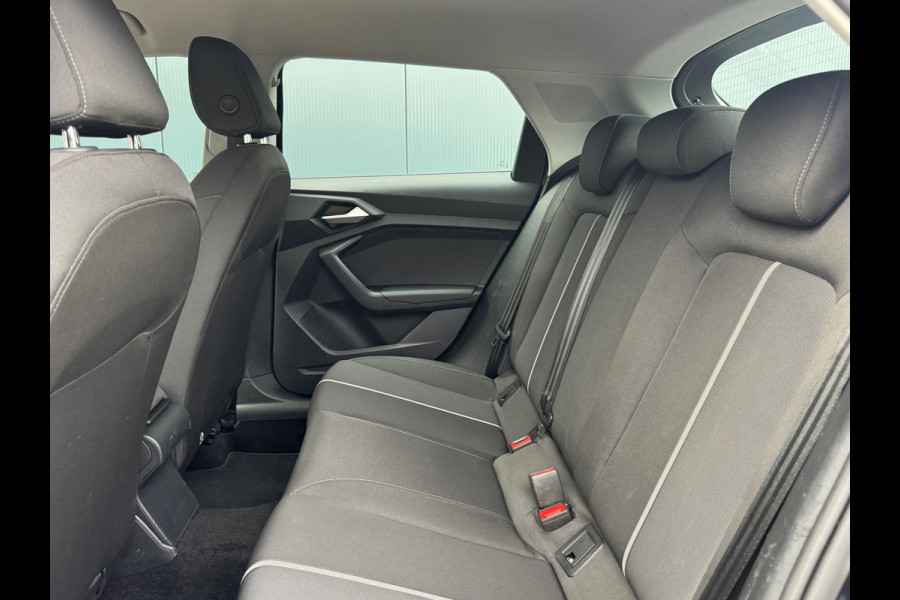 Audi A1 Sportback 30 TFSI epic * Carplay * Cruise Control * Lichtmetalen Velgen *