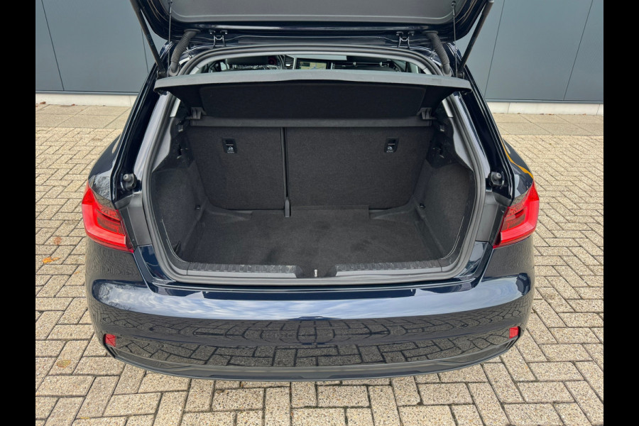Audi A1 Sportback 30 TFSI epic * Carplay * Cruise Control * Lichtmetalen Velgen *